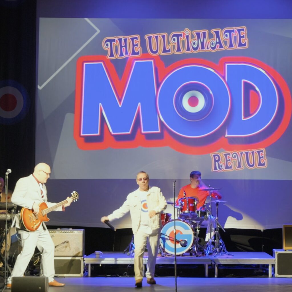 Ultimate Mod Revue