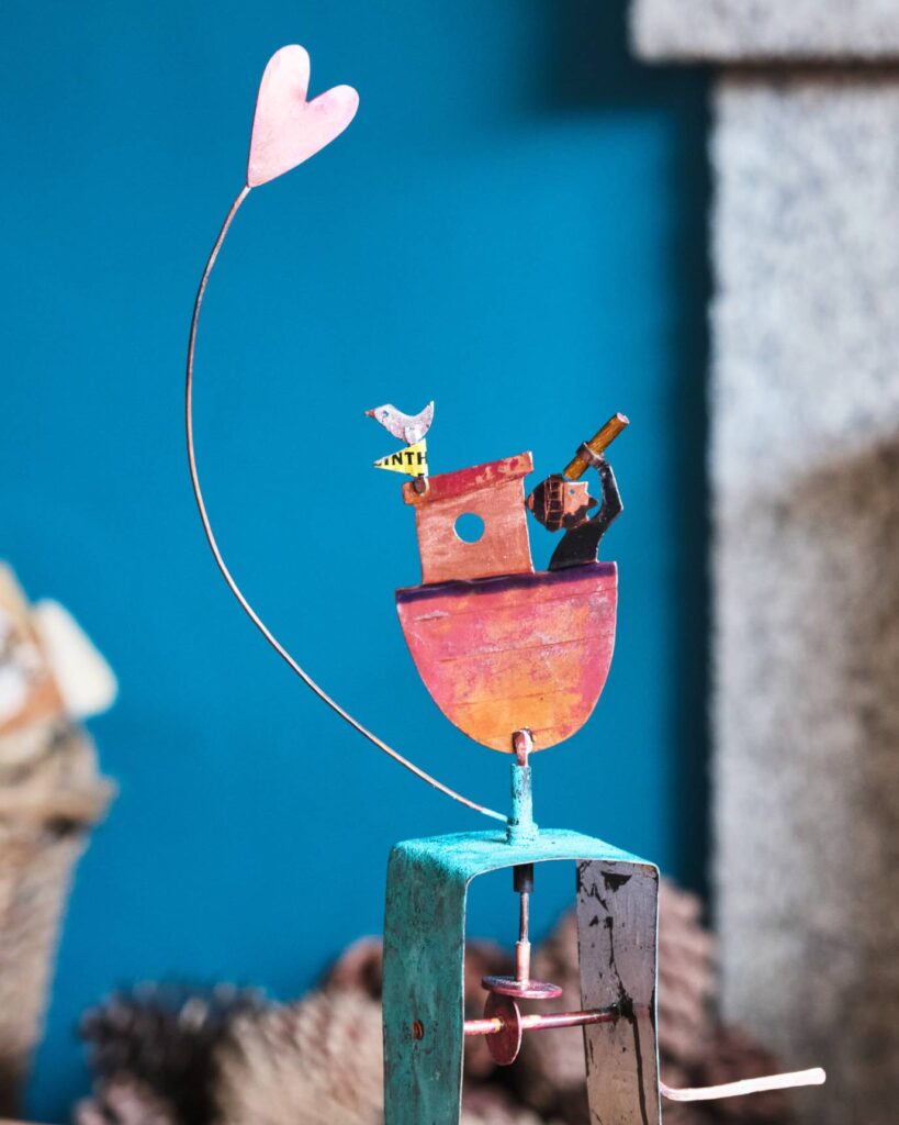 Introduction to Copper Automata