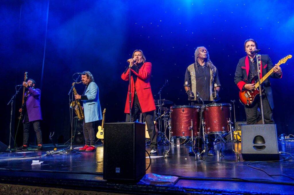 Showaddywaddy