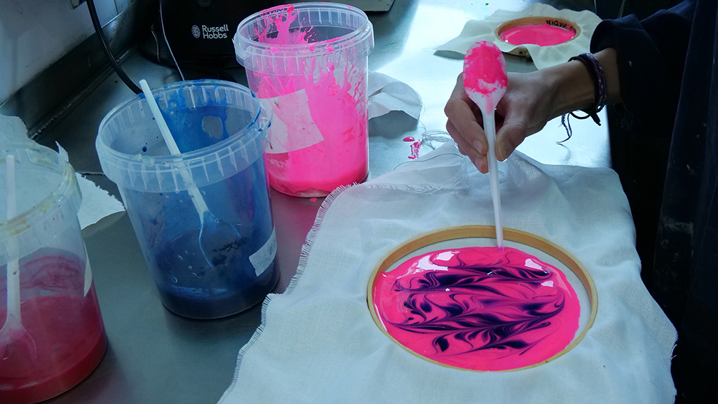 Bio Materials: Making Seaweed Plastic